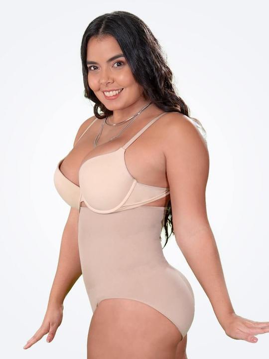 High-Waisted  Ladies Triangle Seamless Waist Pants Sexy Shorts With Raised Buttocks